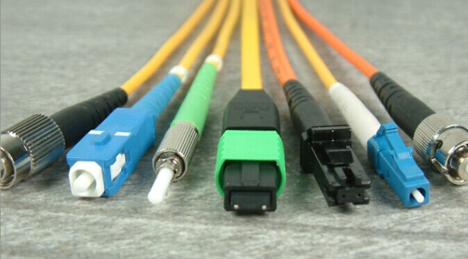FAST-PRECO : notre nouvelle gamme de câbles optiques préconnectorisés  FAST-PRECO : notre nouvelle gamme de câbles optiques préconnectorisés